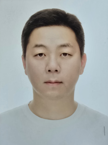 김대용